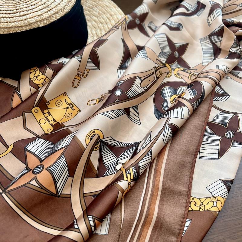 LV silk scarf 90-180cm E21 (23)
